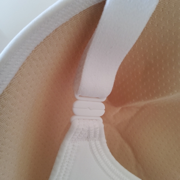 Vanity Fair 71500 Wireless Full Coverage Bra Size 42C White New - Picture 6 of 8